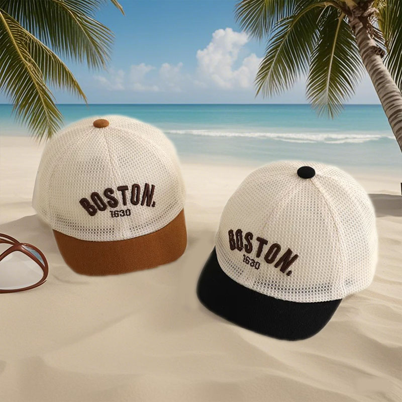 Kids Outdoor Hat - 文字刺繍入りベビーベースボールキャップ 夏用メッシュ通気性幼児キッズサンハット アウトドアショートブリム 男の子女の子 ダックタンキャップ