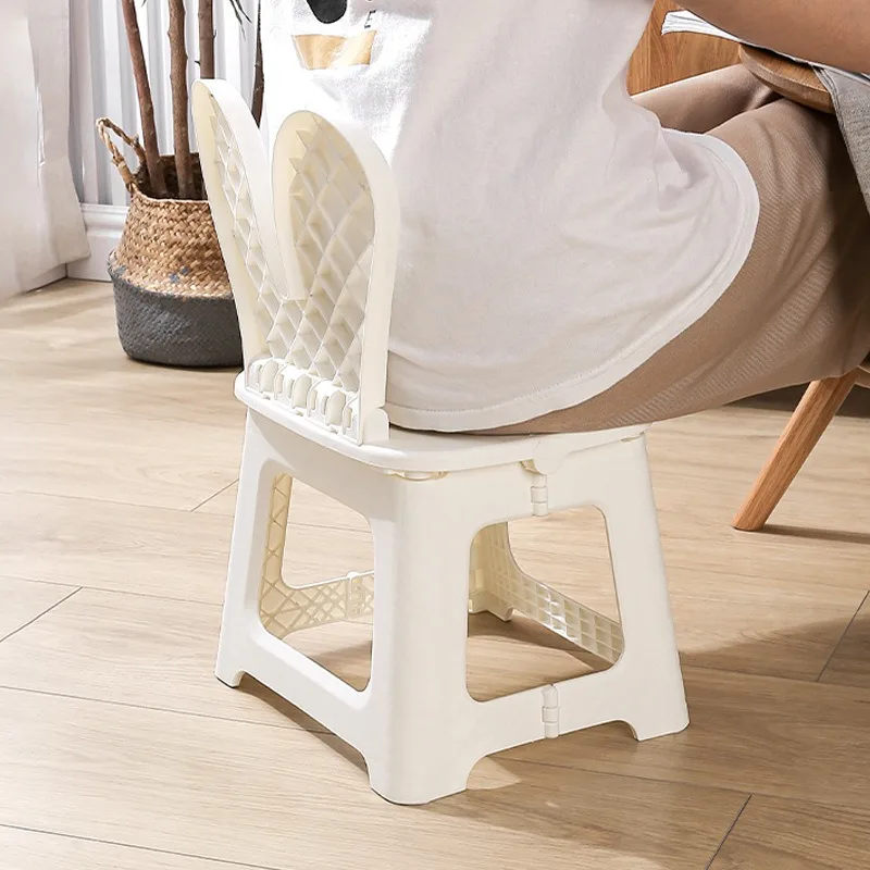 2個入り 厚みのあるウサギの漫画柄折りたたみ椅子、子供用ポー - Kids Outdoor Folding Chair のレビューと価格