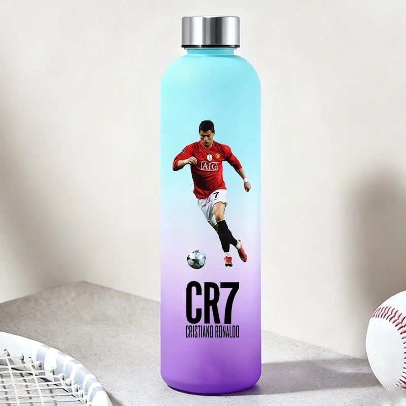 900 ミリリットル CR7 ウォーターボトルカジュアルサッ - Kids Outdoor Kitchen Accessories のレビューと価格