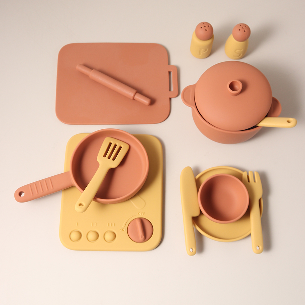13点セット シリコン製おままごとセット おもちゃ ごっこ遊 - Kids Outdoor Kitchen Accessories のレビューと価格